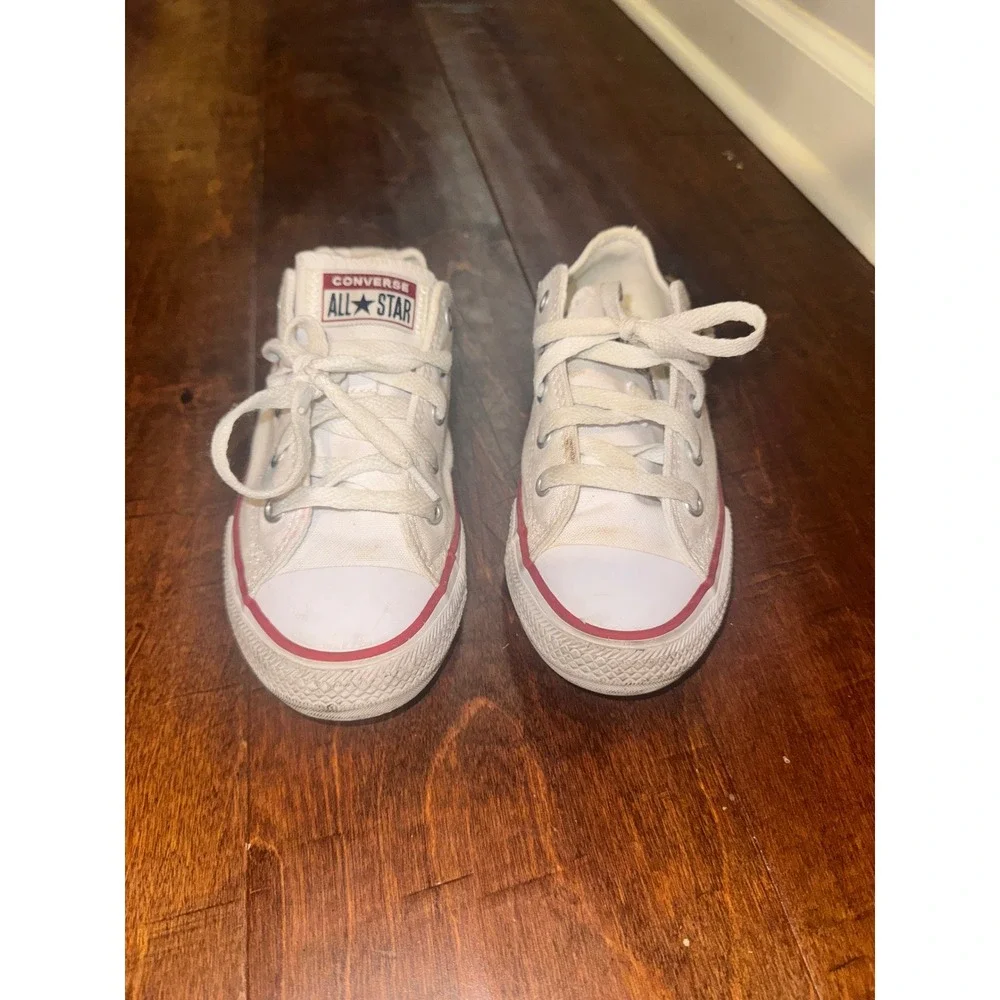 Converse Chuck Taylor All Star Low Top White Canvas Youth Sneakers 3J256 Size 1Y